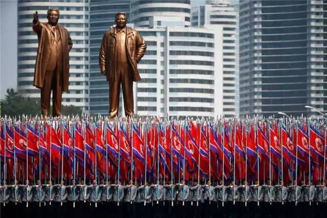 介绍一款阅兵式上出现的武器介绍一款阅兵式上惊艳亮相的武器——激光压制炮